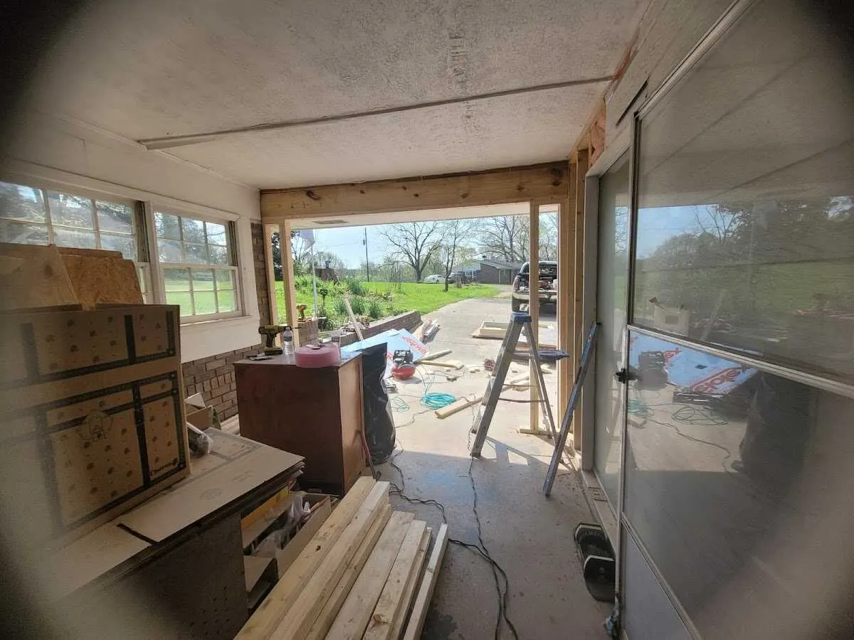 Air movers and dehumidifier for Water Mitigation Services in Griffith